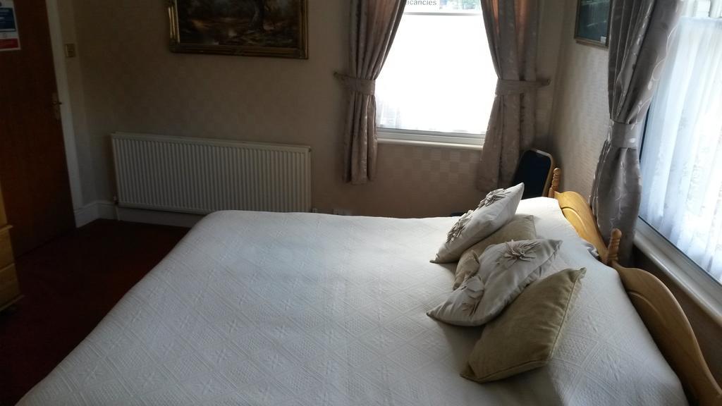 Lyndale Guest House Pateley Bridge Room photo