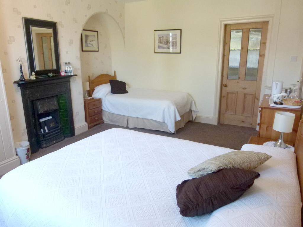 Lyndale Guest House Pateley Bridge Room photo